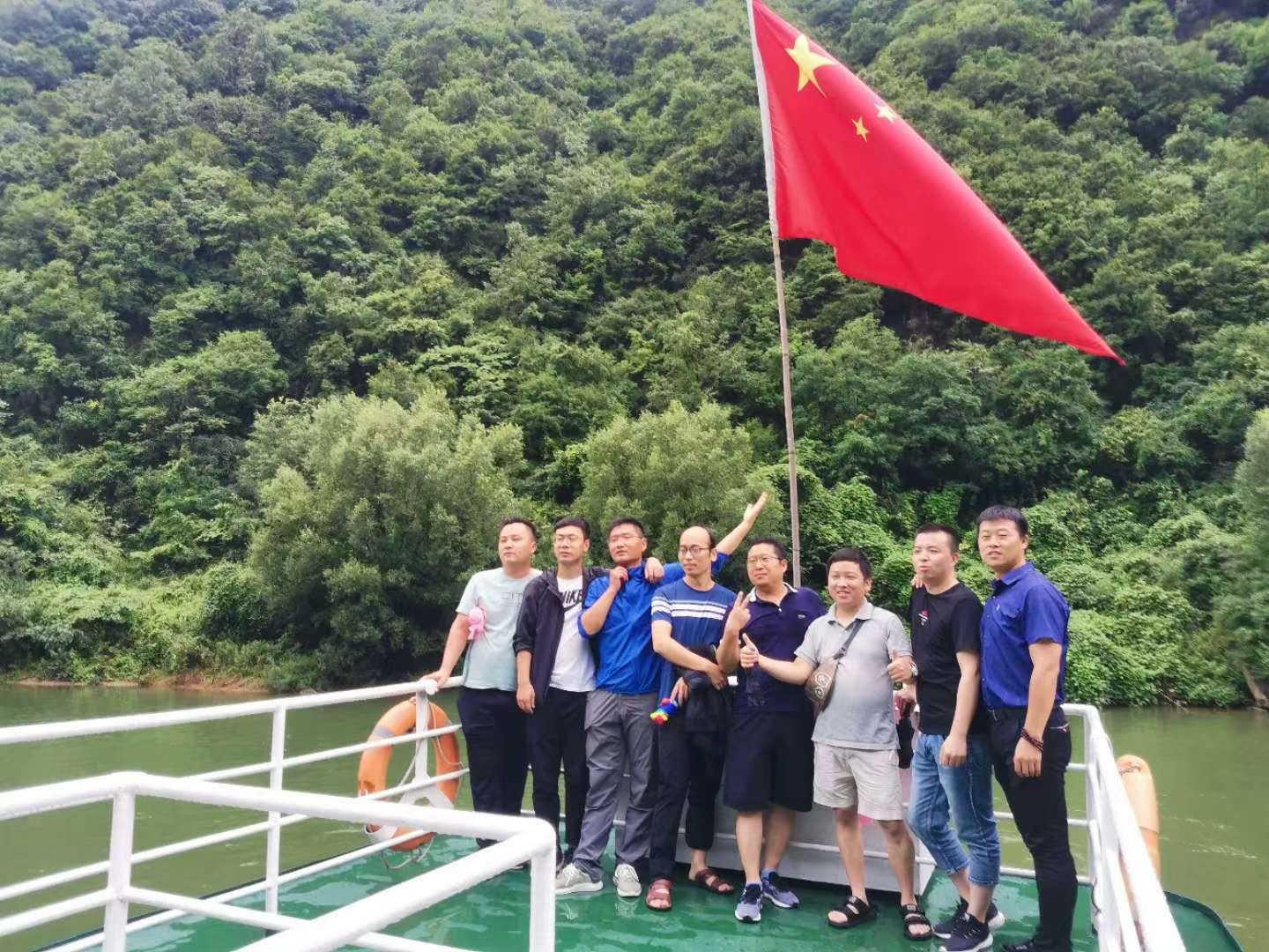 �T���F(tu��n)�����(d��ng)